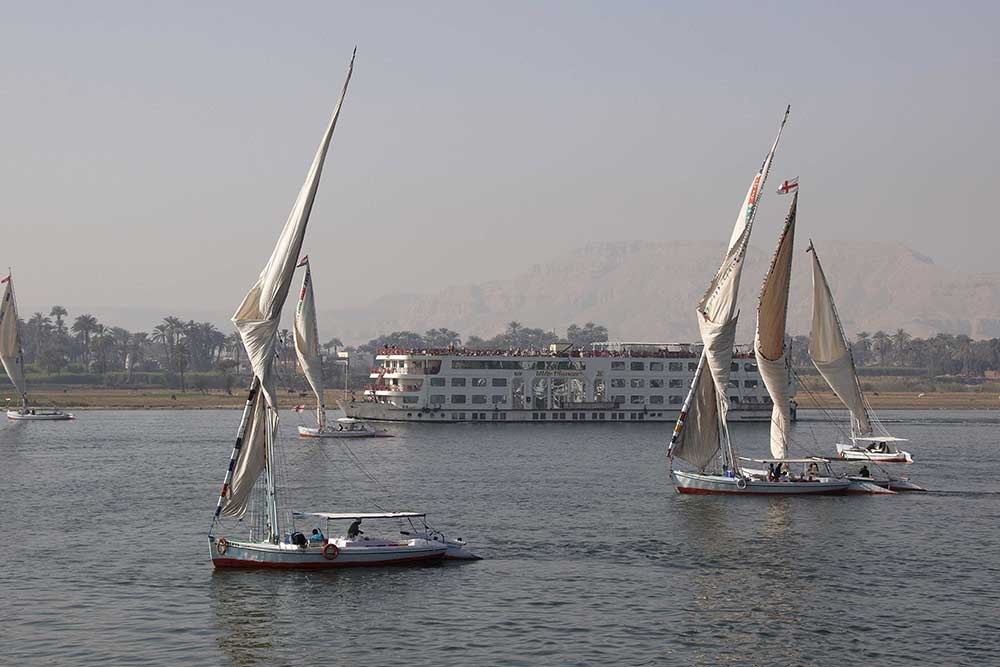 Tour of the Banana Island with a felucca experience from Luxor