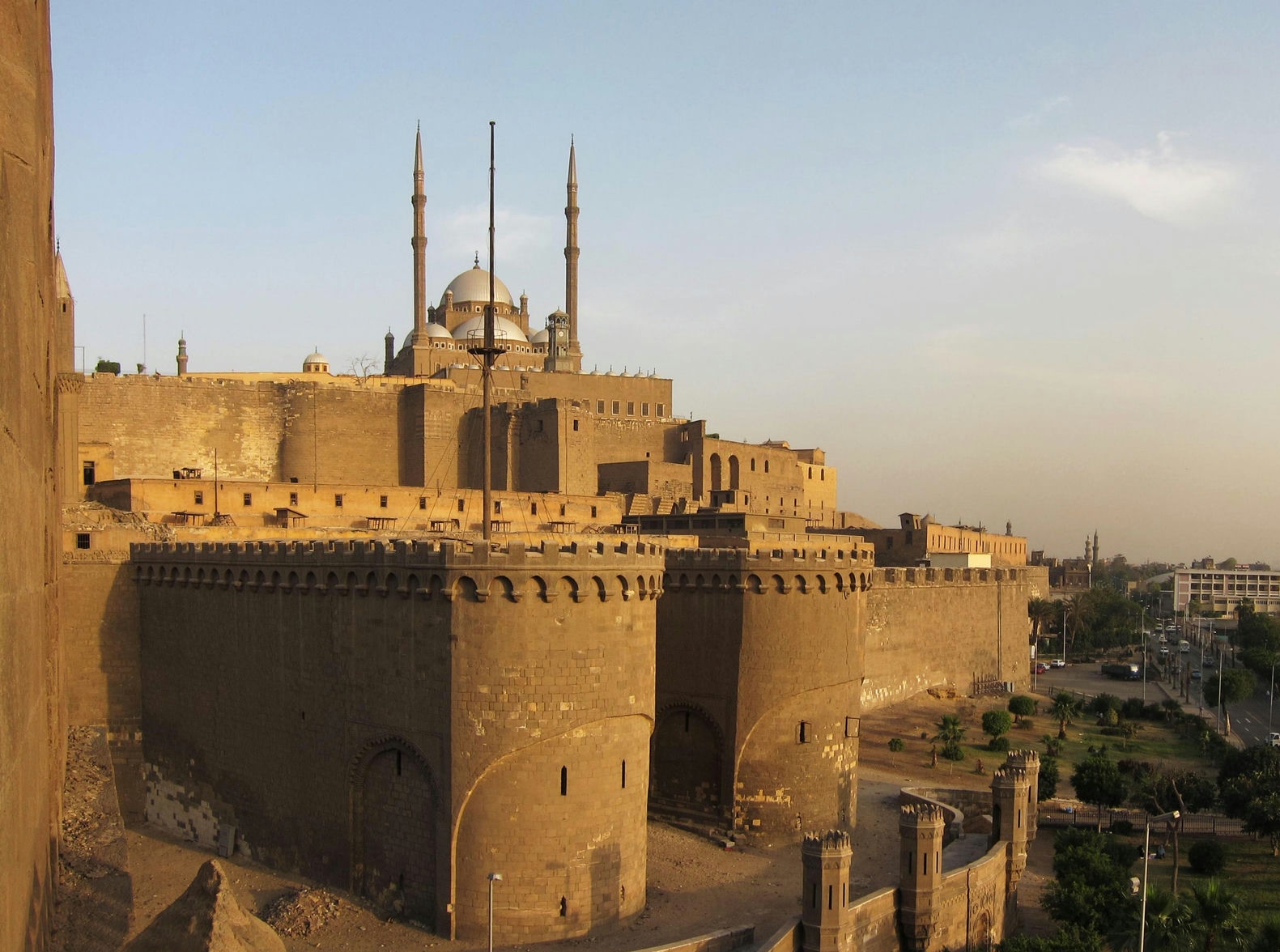 Tour of Civilization Museum and Salah El Din Citadel with El Khan Bazaar from Cairo